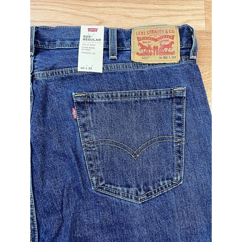Levi's 505 Regular‎ Straight Leg Jeans Men's Size 40 x 32 NEW